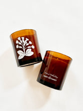 Load image into Gallery viewer, Heritage Florals Candle
