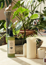 Load image into Gallery viewer, SowVital Aqua Leaf Cleanser 200ml
