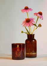 Load image into Gallery viewer, Garden Stories - Green Fig Candle
