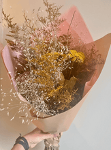 Load image into Gallery viewer, Flowers at Home | thequietbotanist

